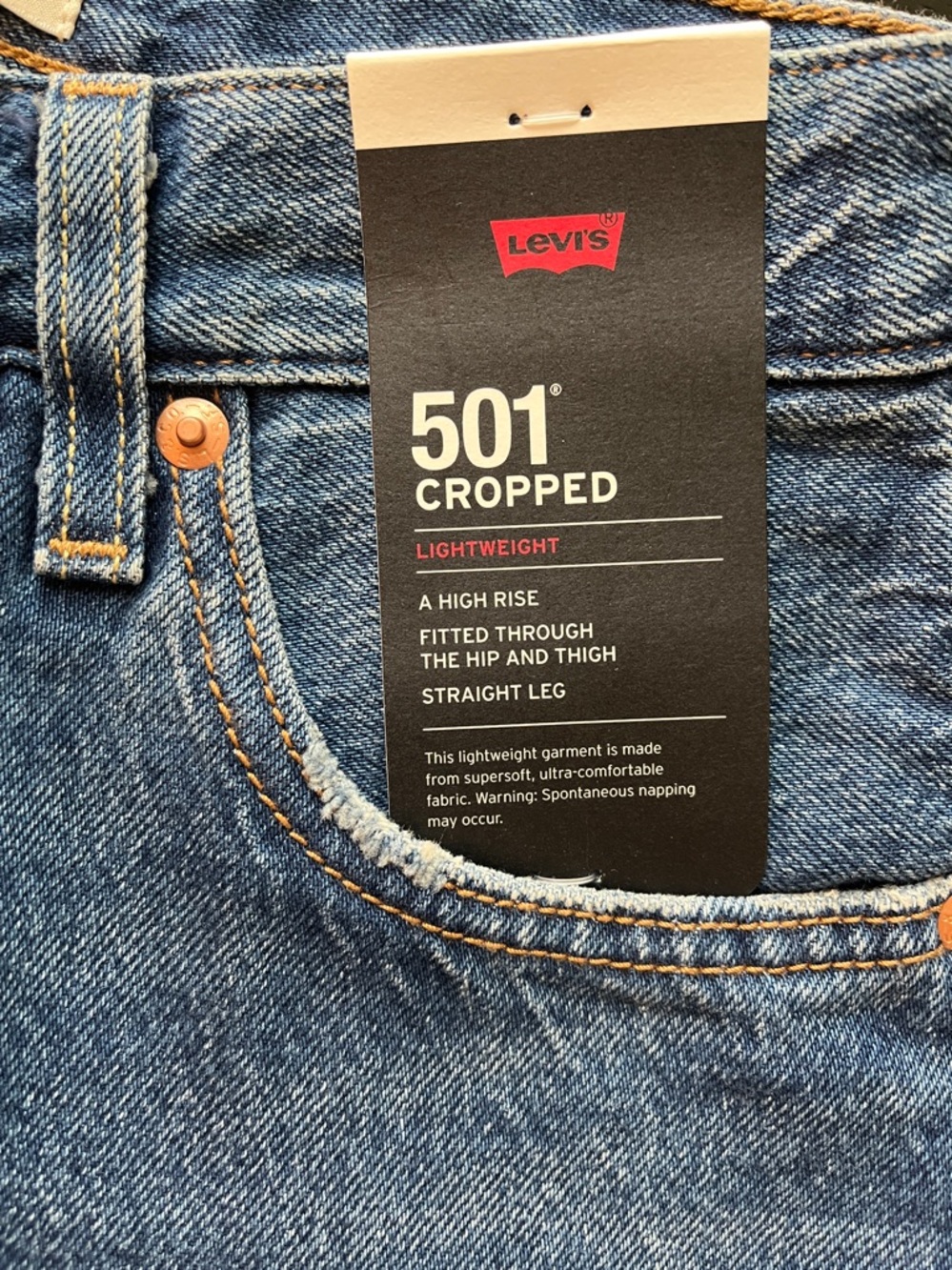 Levi's 501 Original Fit Cropped Lightweight Women’s Jeans size 25 NWT - Picture 7 of 9